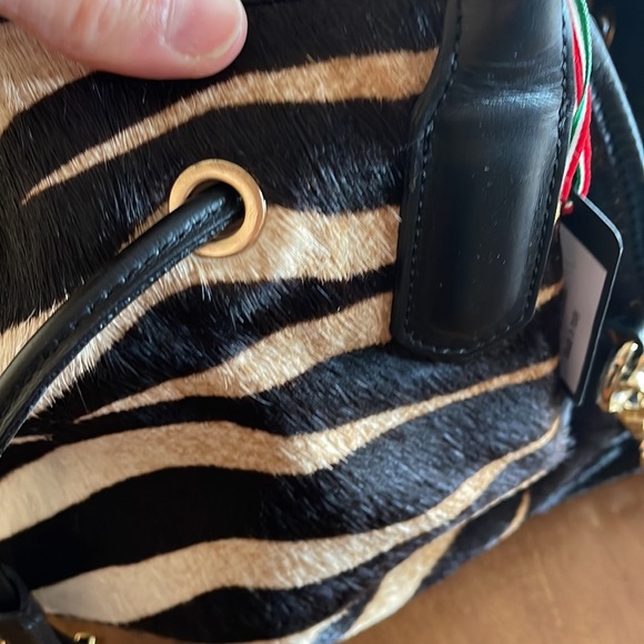 Handbag - Picture 6 of 8